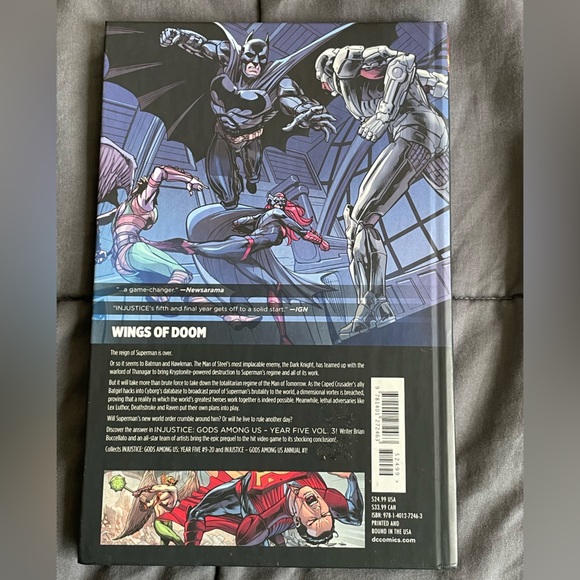 BUY 3 FOR $25 - DC Injustice Graphic Novel - Picture 2 of 2